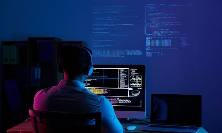 Best Practices for Retaining Top ReactJS Developer Talent